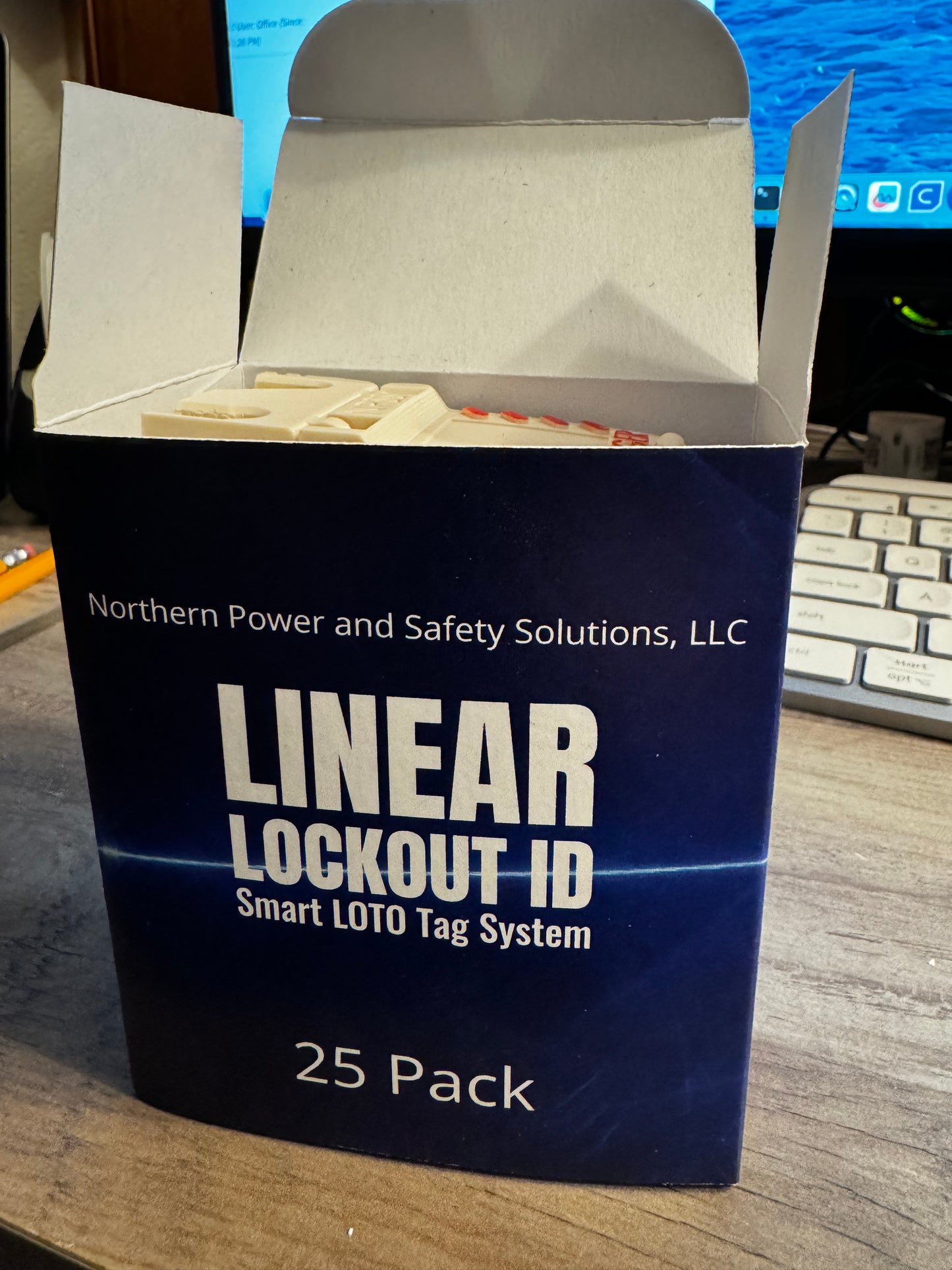 LOCKOUT ID (gen 2): Smart LOTO Tag System LOTO KIT